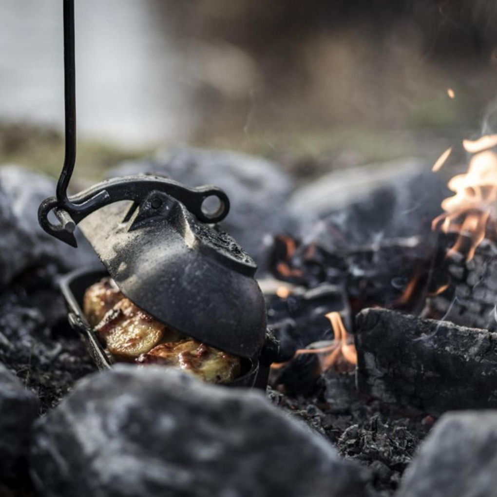 Cast-Iron Potato Cooker