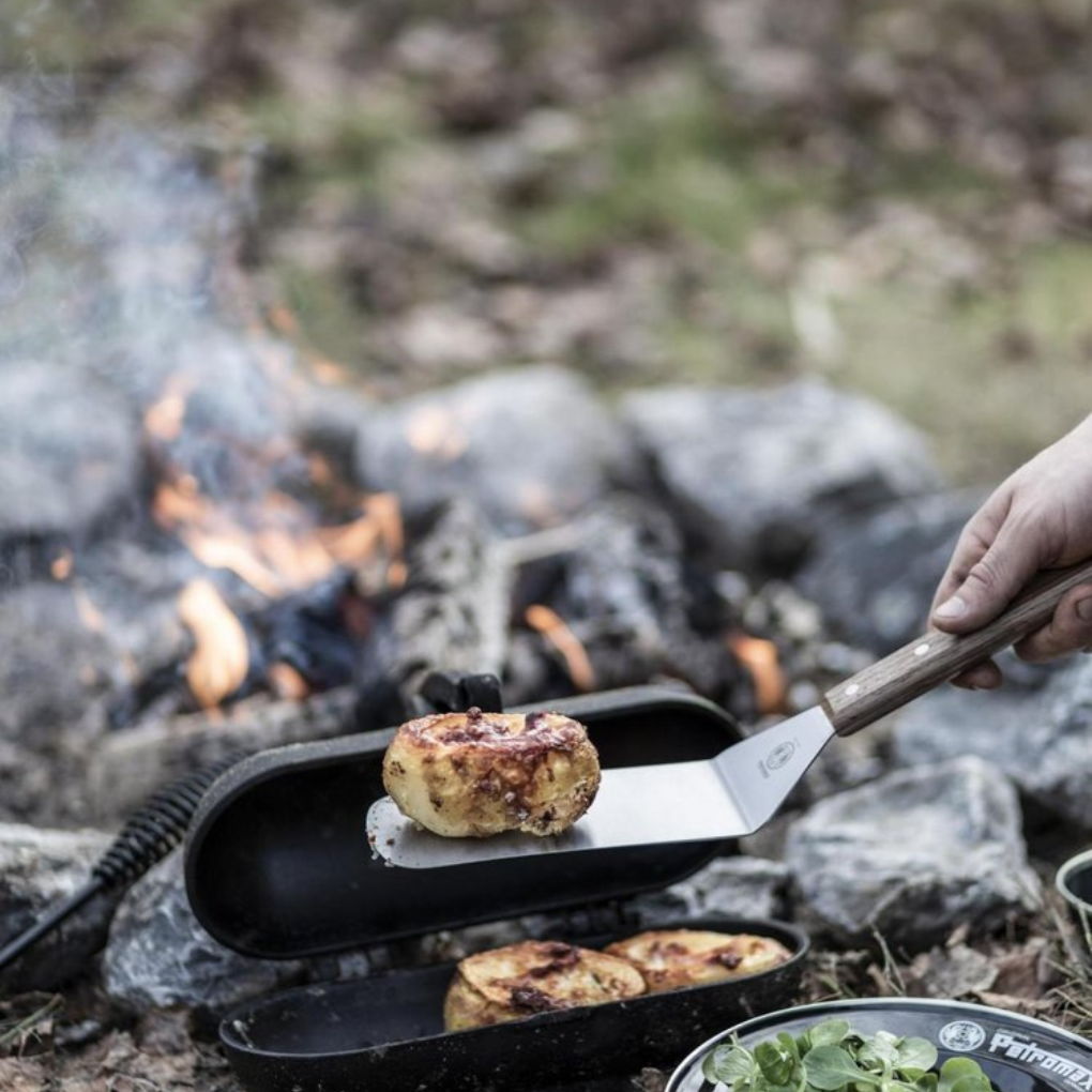 Cast-Iron Potato Cooker