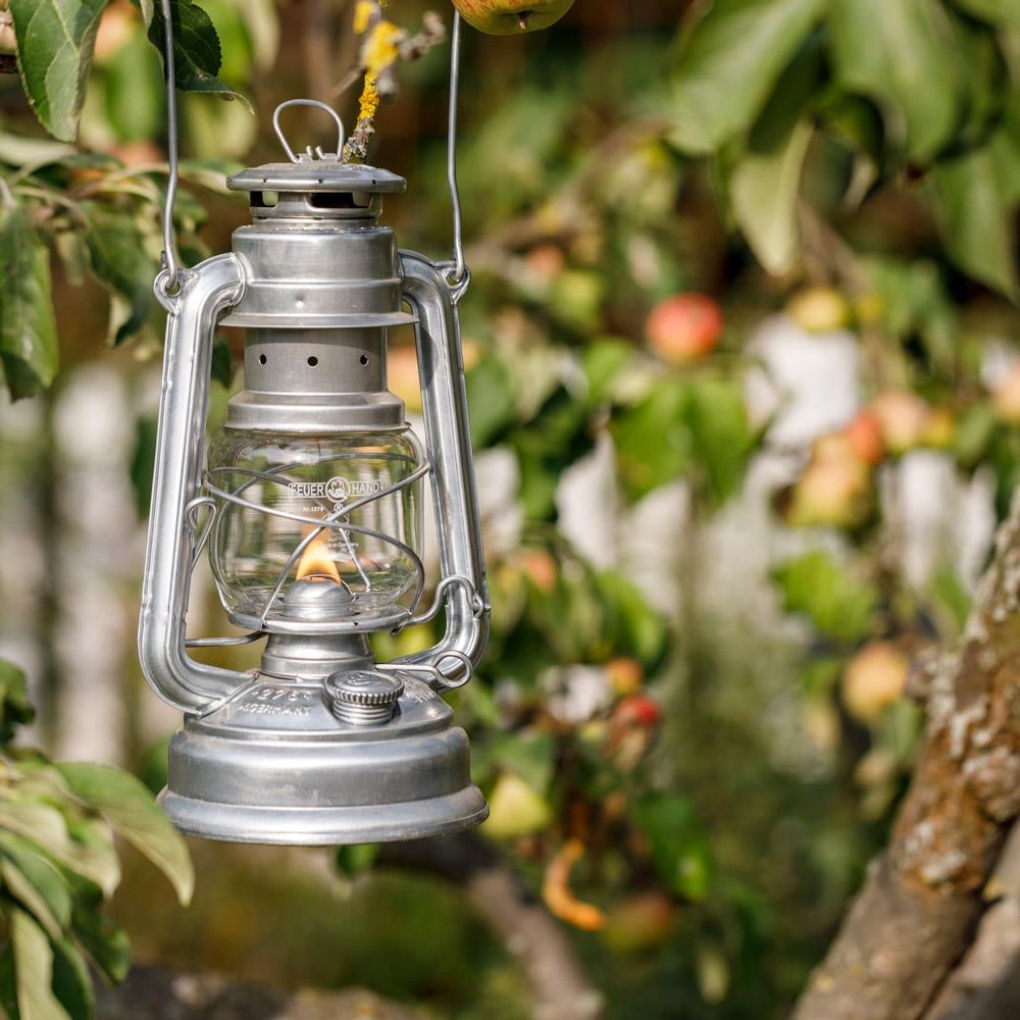 Hurricane Lantern 276